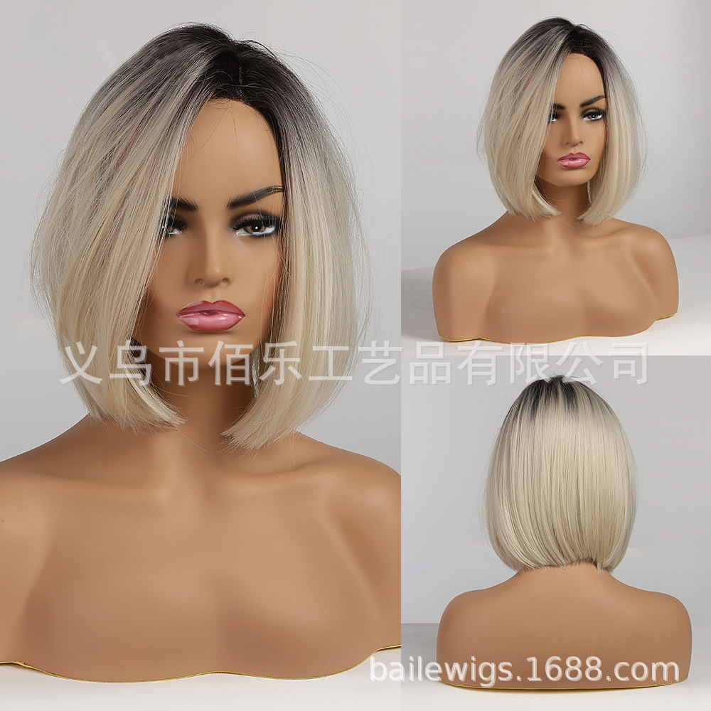 Pelucas de estilo europeo y americano con degradado de color blanco dorado en la parte superior, cabello corto y liso con raya lateral, pelucas sintéticas de estilo bobo para toda la cabeza. image 7