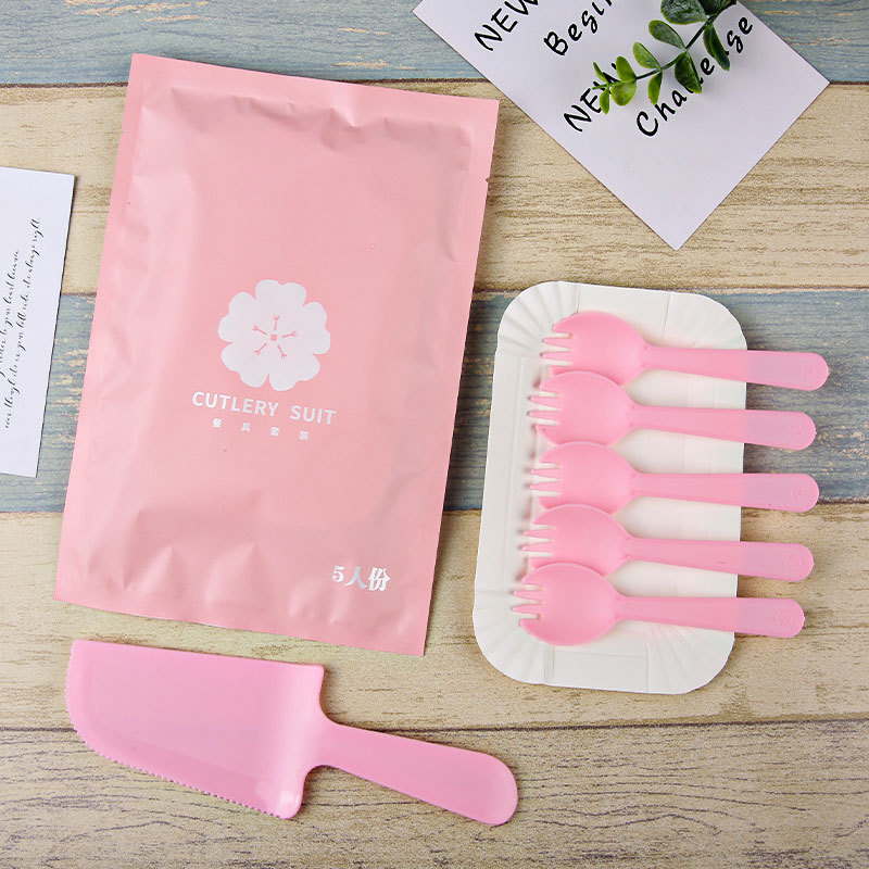 파우더백, 트레이 5개, 포크 5개, 나이프 50세트 [핫 추천]