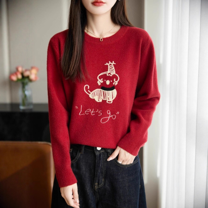 Cute Red Women's Casual Loose Top with Bear Heavy Embroidery Round Neck Knitted Sweater Cartoon New Atmosphere