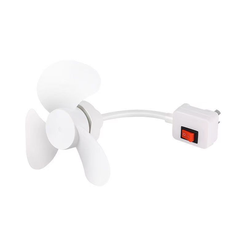 Ventilador portátil integrado de tres enchufes ventilador pequeño ventilador doméstico ventilador de enchufe universal ventilador pequeño