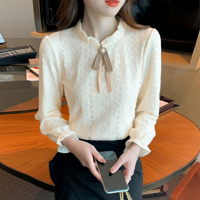 Women's half turtleneck lace bottoming shirt autumn and winter fleece-lined 2023 new style western style small shirt design sense niche top