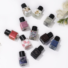 Source manufacturer cross-border perfume Xiaocheng Yixiang private perfume natural fresh light fragrance underwear private perfume peach