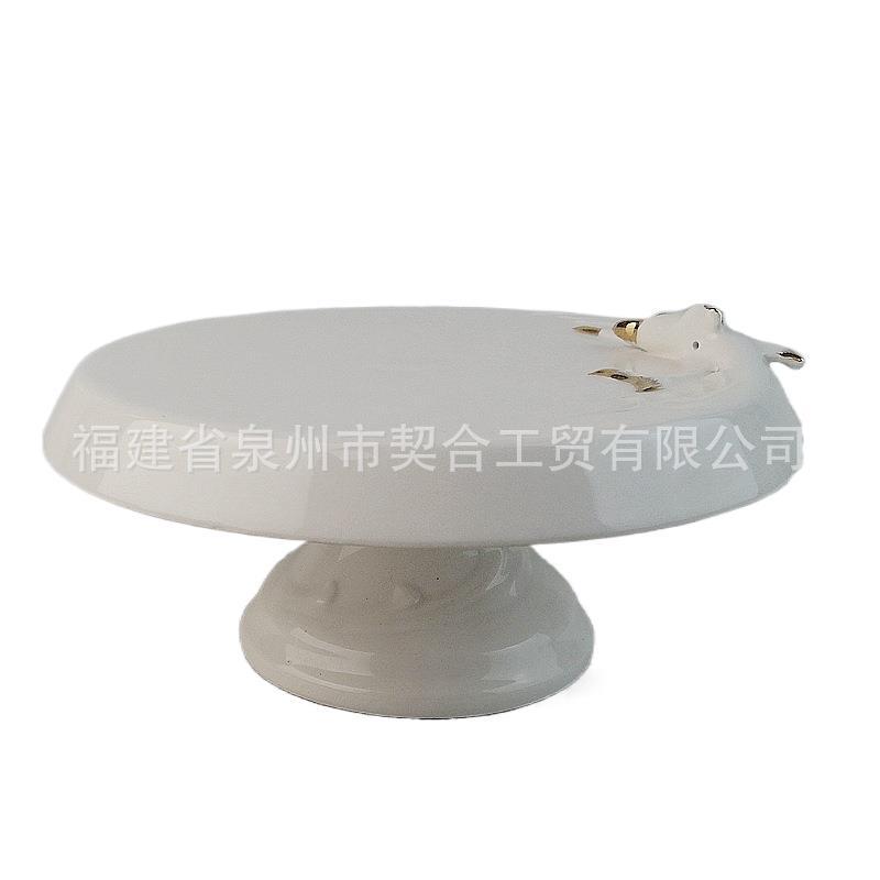 Plato de pastel Plato de postre dorado de cerámica de estilo europeo Caja de pan Plato de desayuno Plato de frutas secas de doble capa Bandeja de comercio exterior