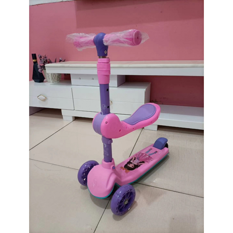 Fabricante de regalos para niños patinetes Miko plegables patinetes de pedal de rueda de flash patinetes de 1 - 6 años