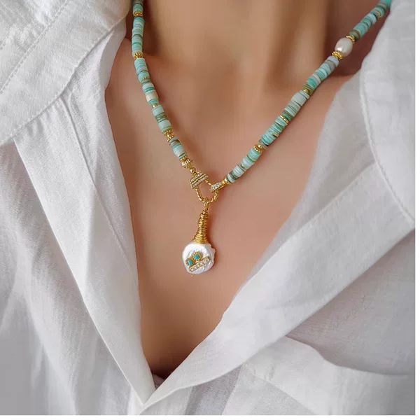 Special-Shaped Baroque Freshwater Pearl Zircon Necklace, Personalized Fashionable Green Shell Turquoise Design Clavicle Chain