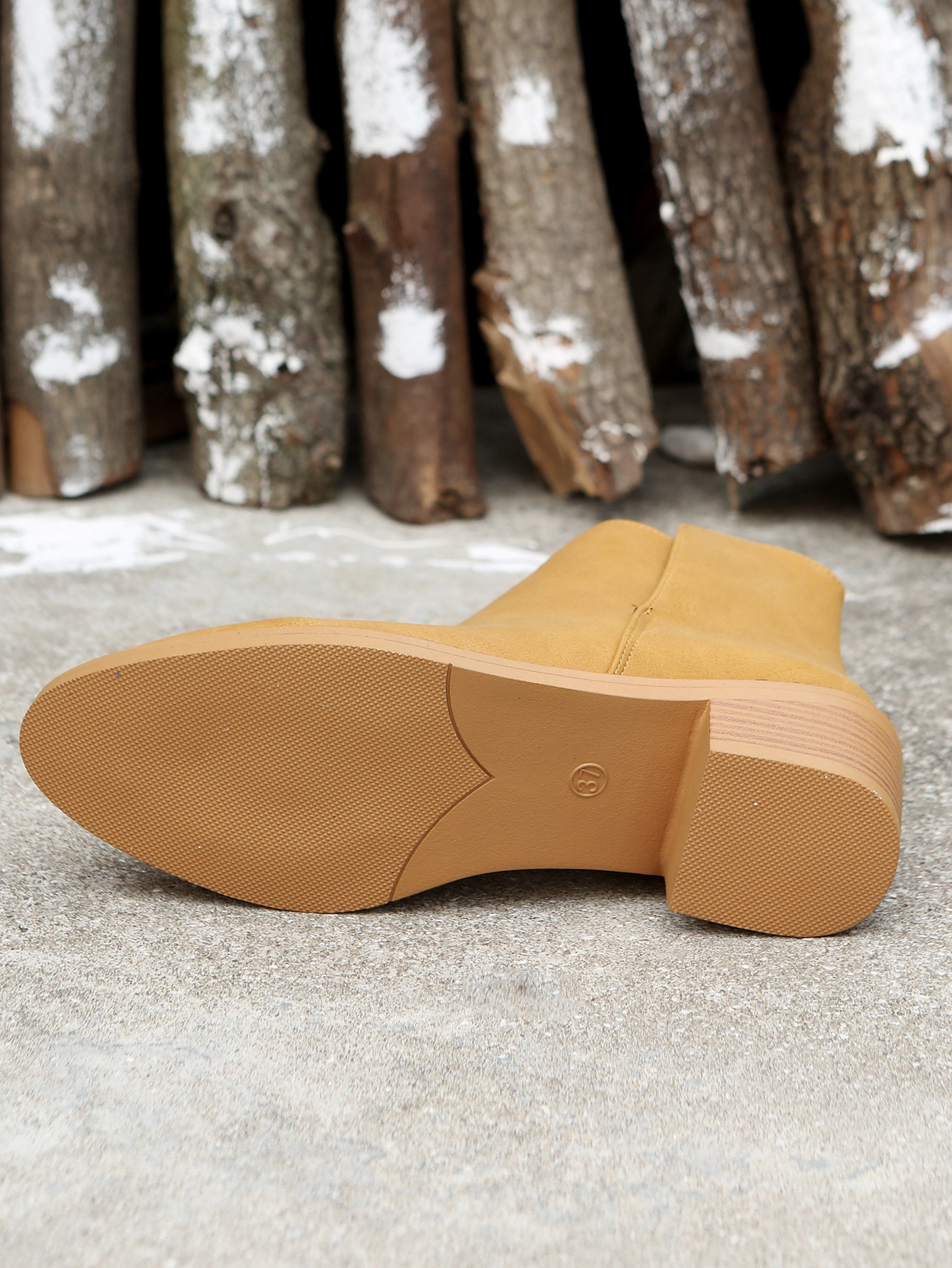 Neue große Wildlederstiefel für Damen mit Blockabsatz und einfarbigen Damenstiefeletten_voghion.com