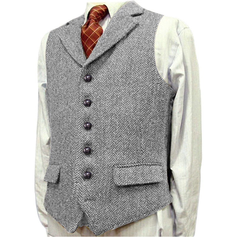 Мужские жилеты пользуются большим спросом, жилеты с узором «ёлочка», жилеты для жениха, свадебные жилеты, жилеты под костюм в наличии.