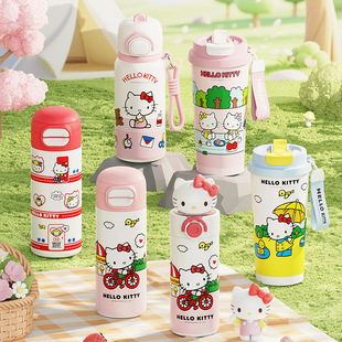 HelloKitty���ر�Ů���ɐ۱�y����ˮ����ͯ�W���όW��ˤ�ɐ�ˮ��