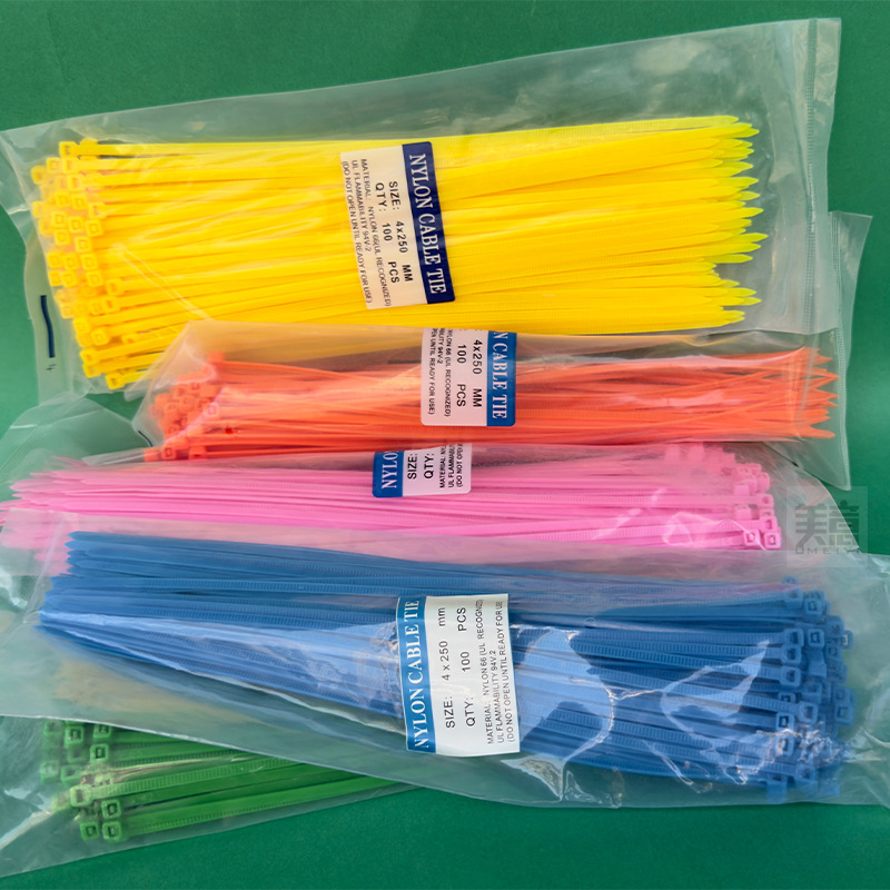 批发彩色尼龙扎带 电线整理固定绑带玩具锁带 自锁式塑料扎线带