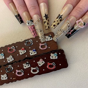 �M�kitty؈���^�����Y�����Ʒ�����L�ɐ��X�����Wָ���N����