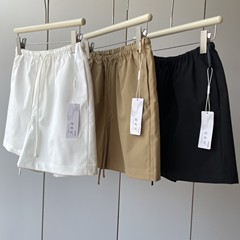 日本製のシュルトは硬めでシワになりにくいです！ハイウエストワンボタン軽量ルーズスリムAラインカジュアルショーツ女性用