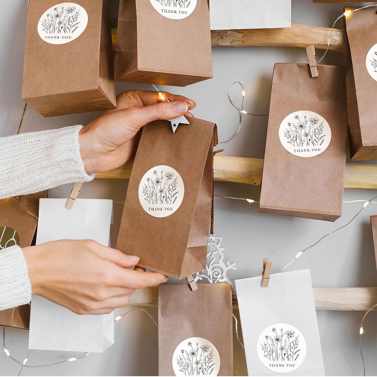 500 pegatinas de flores lineales, pegatinas de agradecimiento, rollos, pegatinas de sellado circulares, sobres de regalo, tarjetas de felicitación, suministros de decoración de bricolaje de fiesta