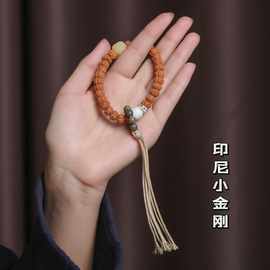 直播供货原创DIY设计搭配印尼小金刚绿檀跑环菩提奶酪手工编绳