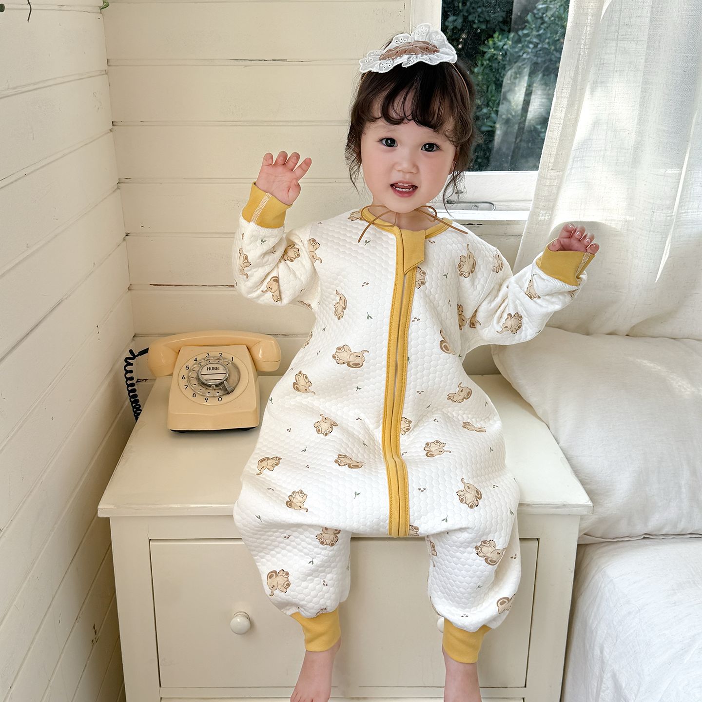 2026 Autumn/Winter Quilted Children's Sleeping Bag, Baby Split-Leg Anti-Kick Blanket, Infant One-Piece Sleepwear, Seamless Girls' Spring/Autumn/Winter Pajamas