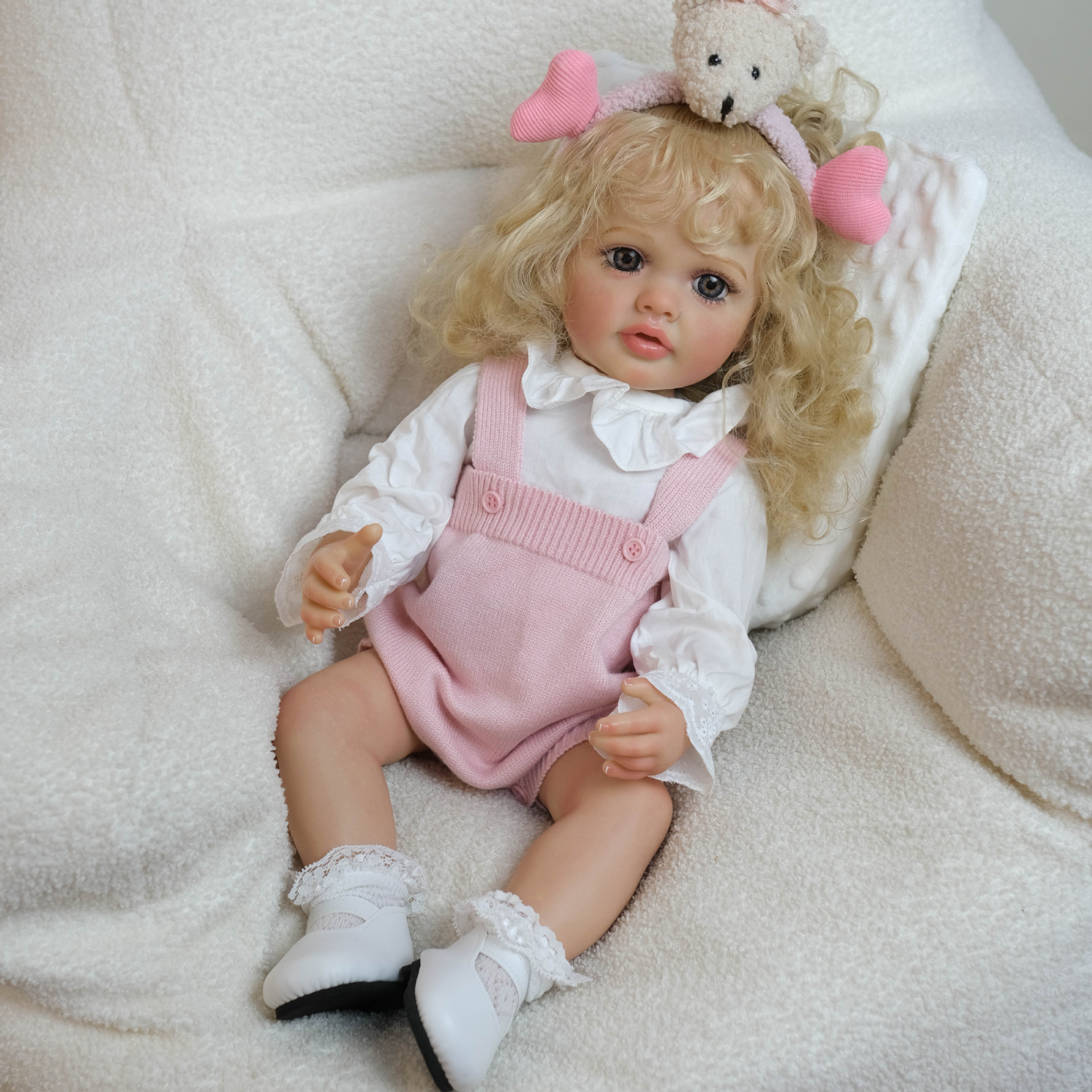 NPK22inch suéter de suspensión de polvo claro Betty simulación muñeca renacida para acompañar a los niños regalos de vacaciones