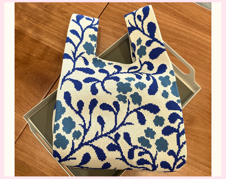 120g Weight Polyester Lining Material Multicolor Fashion Element Open Closure Type Top Handle Strap Type Handbag Bags Type Daily Occasion Polyester Material Flower Pattern All Seasons Season Women's Gender Streetwear Style Square Shape Mini Size Women's Mini Polyester Flower Streetwear Multicolor Square Open Handbag