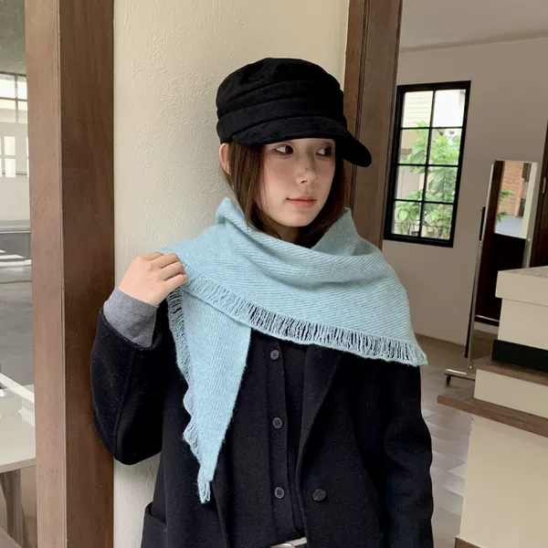 Sweet lace trim, elegant solid color, simple triangular scarf, versatile knitted warm scarf, stylish neck wrap, shawl for women