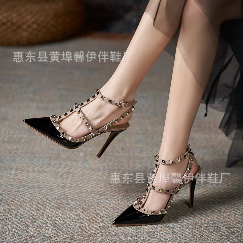 V Home Rivet Pointed High Heels Women's Stiletto Heel Strap Sandals Outer Wear Spring and Summer 2025 New All-match Fashion Liu Ding