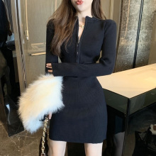 黑色辣妹包臀裙女春秋风衣大衣内搭连衣裙打底秋季短裙子修身套装