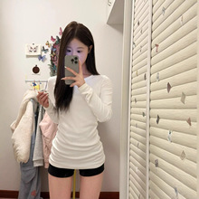 白色正肩长袖T恤女春秋冬圆领内搭叠穿中长款打底衫修身收腰上衣