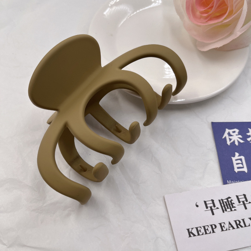 Accesorios para el cabello coreanos Clip de sensación premium de verano Clip de tiburón en la parte posterior de la cabeza