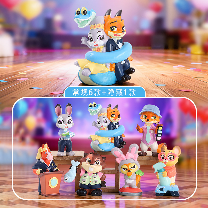 新型のパンダの楽悠悠の漫画のブラインドの箱のデスクトップの装飾の小さい置物の2次元の贈り物のメーカーの直接販売のおもちゃ