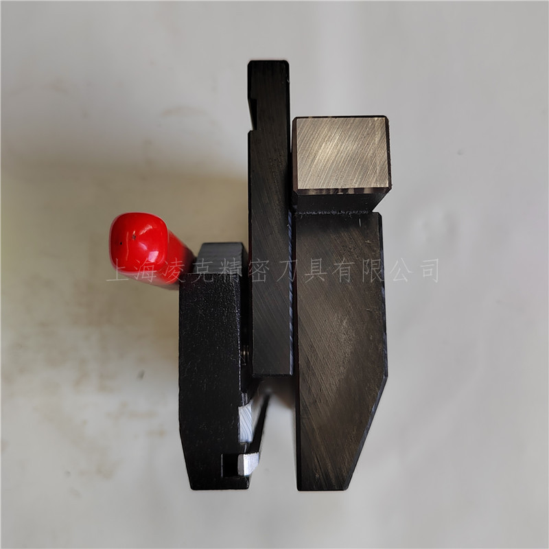 ���������������� ����������а� ��ѹť�˵���п���ģ�߼о�