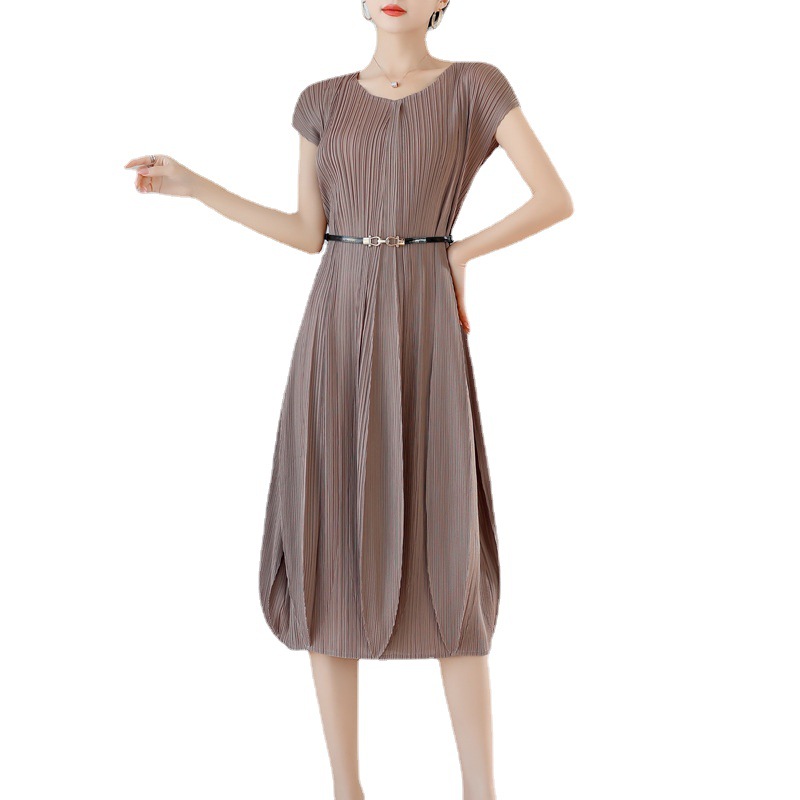 东莞市皇褶服饰有限公司