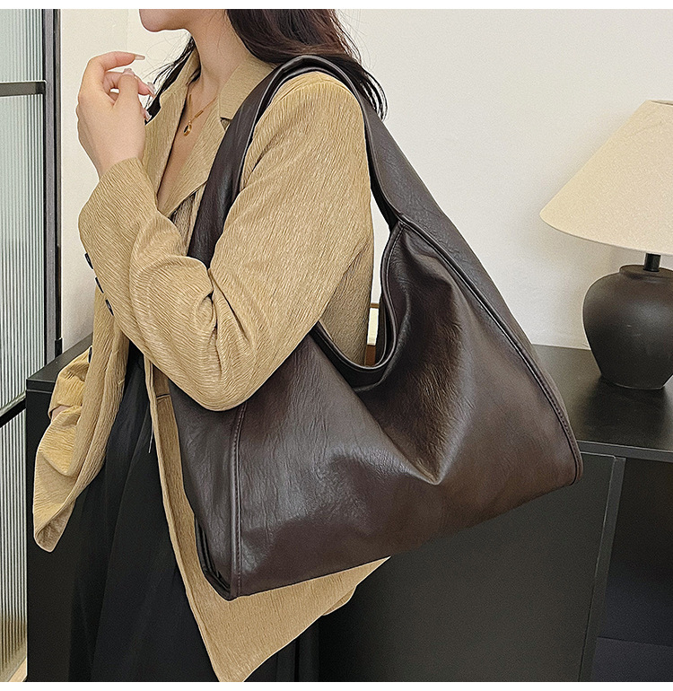 Bolsa de comercio exterior transfronteriza explosiva bolsa de moda y ocio bolso de hombro de mujer Pupi bolso tote de gran capacidad bolsa axila de piel blanda