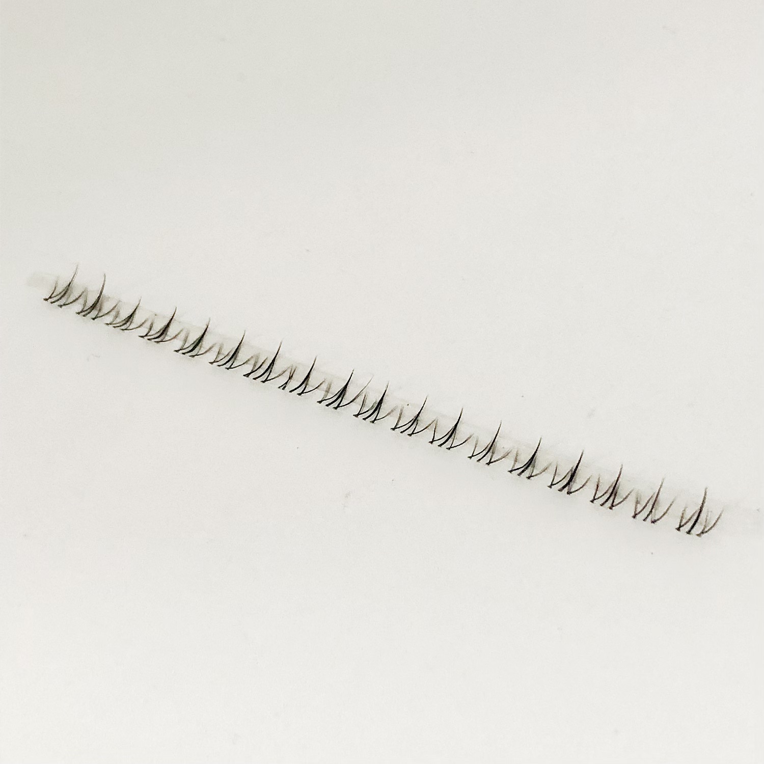 Pequeña llama 01 pestañas inferiores