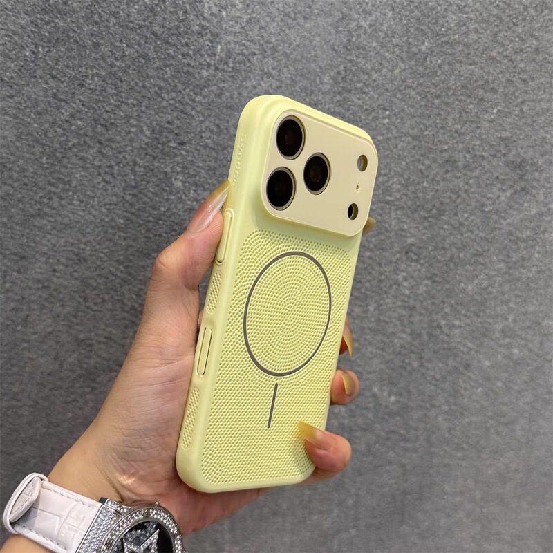 Suitable for Apple 17 Phone Case, Heat Dissipation Ring, Magnetic Suction, iPhone 17 Pro Max Phone Case, Instantly Transforms into a Large Window, Hard Case Suitable for Apple 17 Phone Case, Heat Dissipation Ring, Magnetic Suction, iPhone 17 Pro Max Phone Case, Instantly Transforms into a Large Window, Hard Case
