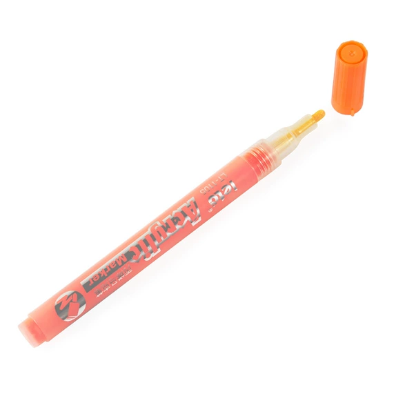 Orange pen