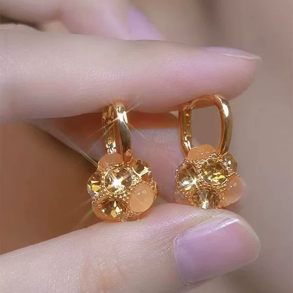 Brown super shiny round ball earrings with a unique design, exquisite and versatile, light luxury style, trendy internet celebrity earrings
