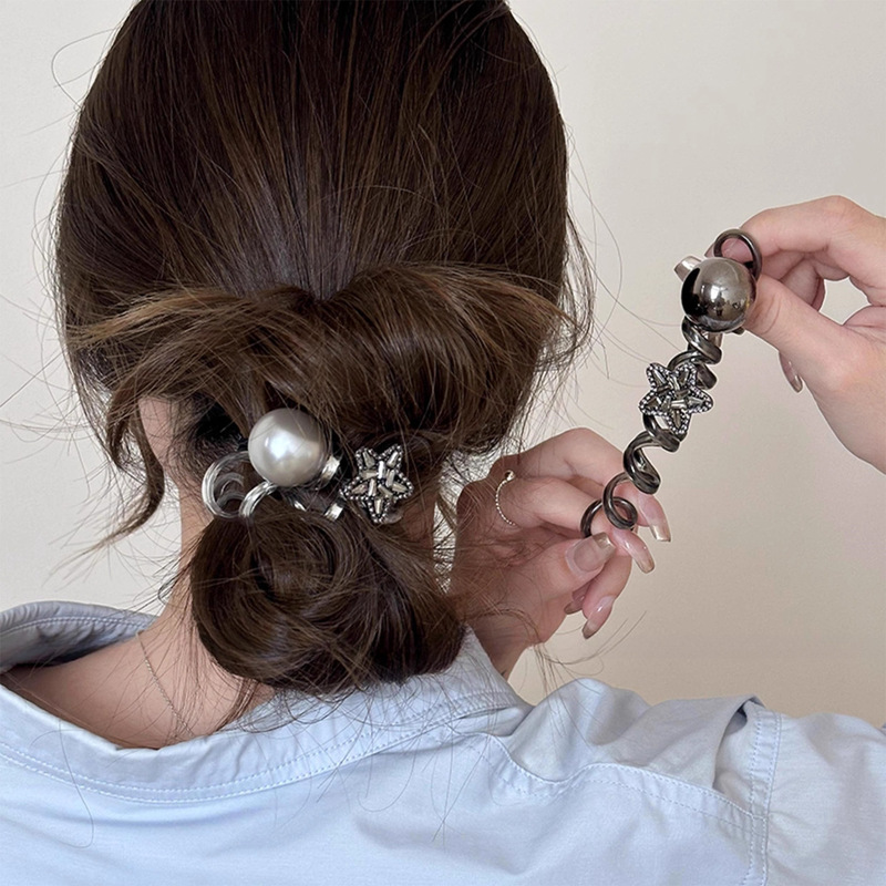 Rhinestone Star Pearl Phone Cord Hair Tie Headband for Women 2024 New Classy Hair Tie Rubber Band Classy Headwear Rhinestone Star Pearl Phone Cord Hair Tie Headband for Women 2024 New Classy Hair Tie Rubber Band Classy Headwear