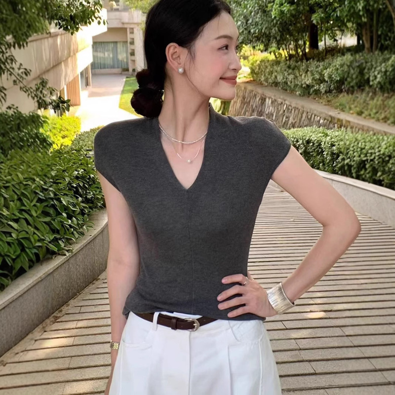 复古高级感V领小飞袖针织t恤女夏季新款通勤百搭修身显瘦短袖上衣|undefined