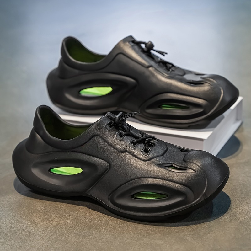 Zapatos con agujeros Baotou para hombres, suela gruesa para uso exterior en verano, 2025 nuevos zapatos de playa, sandalias, zapatillas desodorantes y antideslizantes