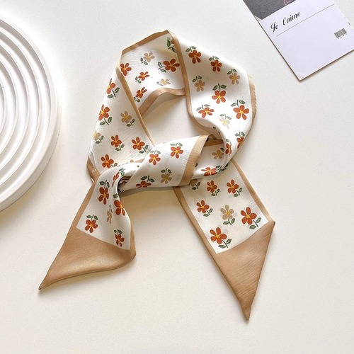 Elegant Beige Floral Silk Scarf with Subtle Patterns, Slim and Long Bandana Hair Ties, New Style Headband Accessories, Decorative Neck Scarf for Women