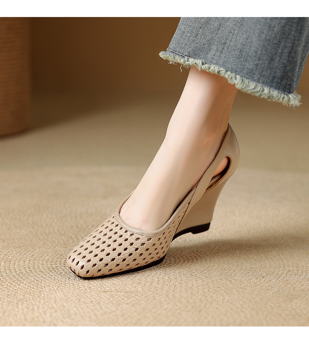 Sandal nữ mũi vuông hở mũi gót xuồng 5 cm – phong cách Pháp — màu trắng ngà, màu mơ chi tiết 6