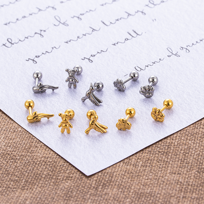 Fashion Bear Bee Stainless Steel Plating Ear Studs 1 Piece