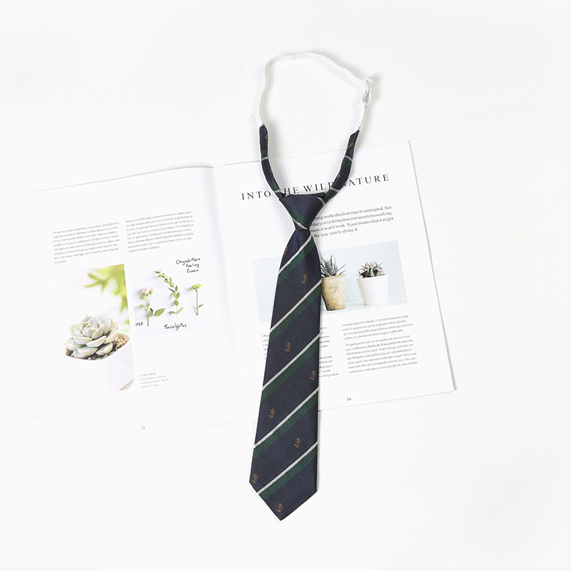 Accessorio per camicia stile college senza cravatta a righe, papillon verde scuro con fiocco e fiore per donna_voghion.com