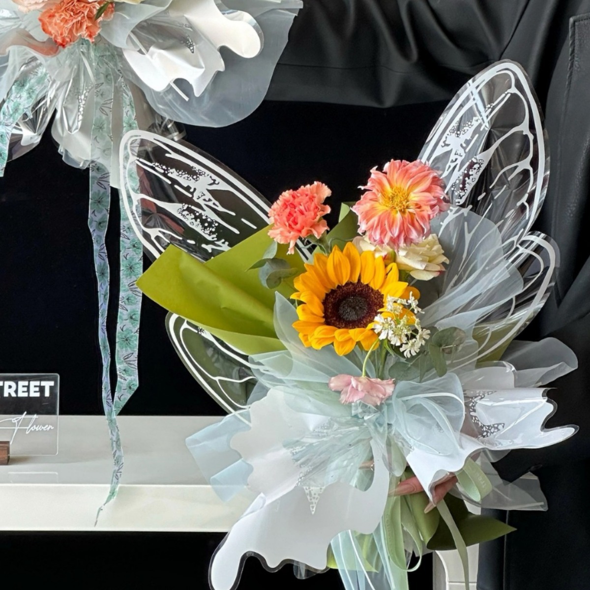 Papel Fenghua de 85g, 520 hojas de papel con forma de mariposa de colores, papel para floristería, papel para envolver flores frescas, papel de alta gama con diseño de mariposa.