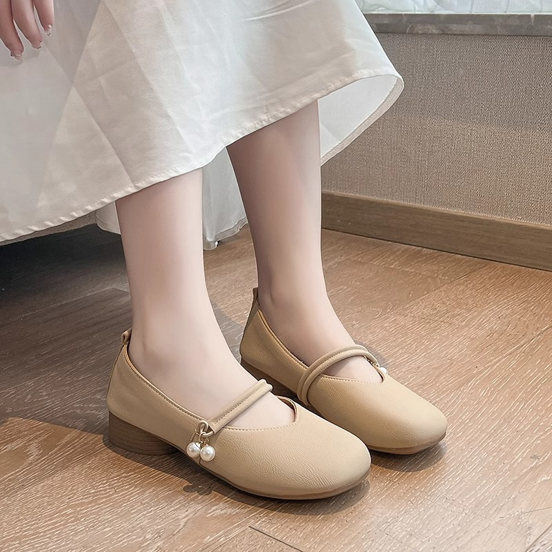 Zapatos de sola sola plana para mujeres 2024 nuevos zapatos de verano zapatos de abuela con falda de perlas de suela suave zapatos de embarazo Mary Pearl