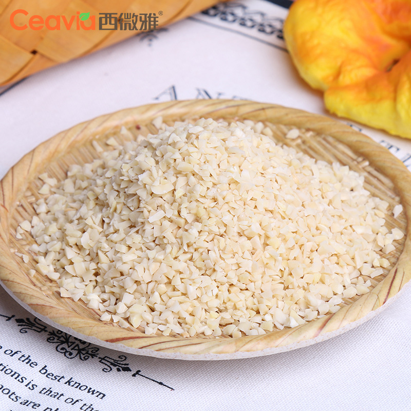 扁桃仁原料精製扁桃仁碎扁桃仁丁烘焙原料杏仁碎烘焙原料廠家直供