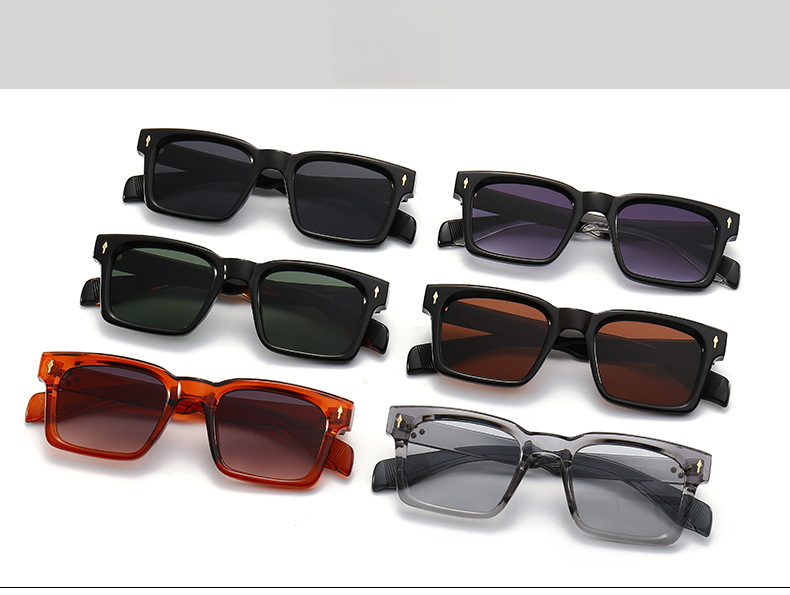 Lunettes de soleil œil de chat angulaires transfrontalières spéciales, jambes de miroir rétro modernes, lunettes de soleil décoratives guépard sautant 6025_voghion.com