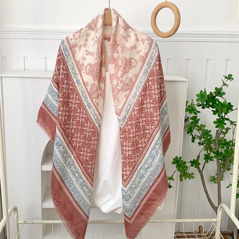 Bufanda de seda, bufanda cuadrada, sensación de alta calidad, estilo bohemio, multiusos, todo fósforo, bufanda, bufanda, pañuelo en la cabeza, chal exterior