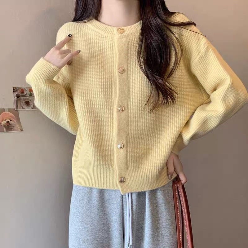 针织开衫女秋冬新款短款软糯慵懒纯色显瘦圆领百搭小香风毛衣上衣