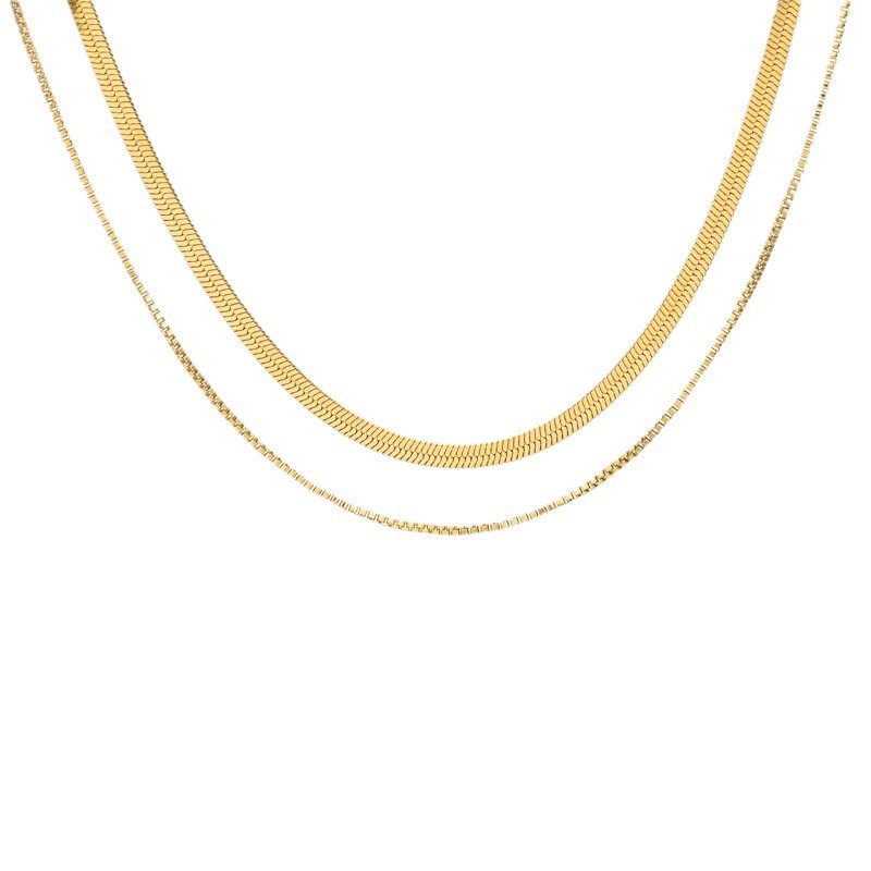 2024 Europa y Estados Unidos nuevo estilo que no se desvanece, cadena de hueso de serpiente de doble capa de lujo ligero de alta calidad, collar dorado, tendencia de collar de temperamento personalizado