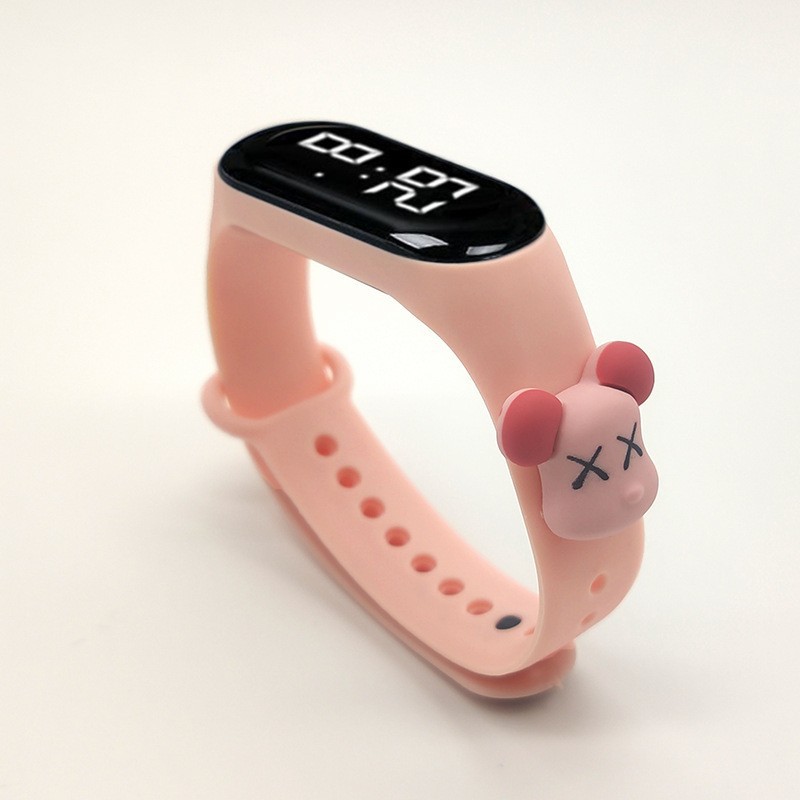 피부색이 칙칙한 곰