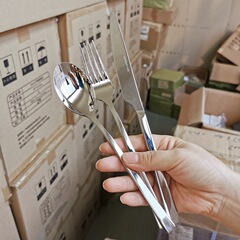 高颜值304不锈钢牛排刀叉勺高档酒店家用西餐餐具加厚吃饭叉子