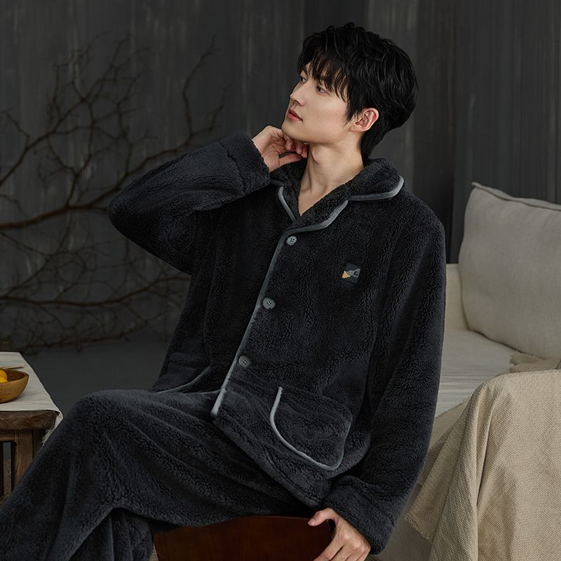 Pijama de hombre franela otoño invierno 2025 grueso calentamiento de mediana edad papá pantalones largos de mangas largas set de ropa para el hogar